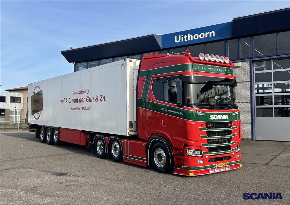 Nog een Scania voor Van der Gun